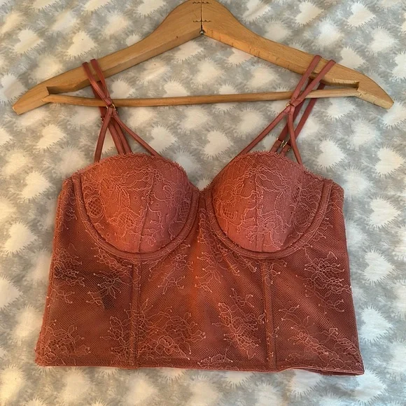 2 Victoria’s Secret sexy lace bustier corset bras 34B - Picture 6 of 13